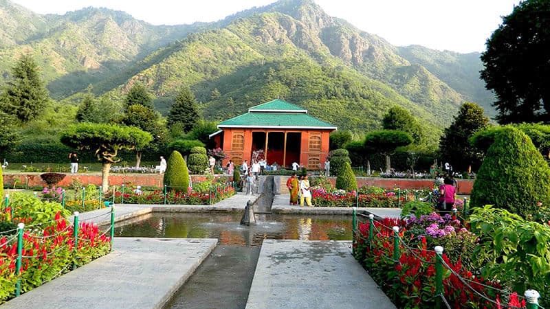Mughal Gardens Tour