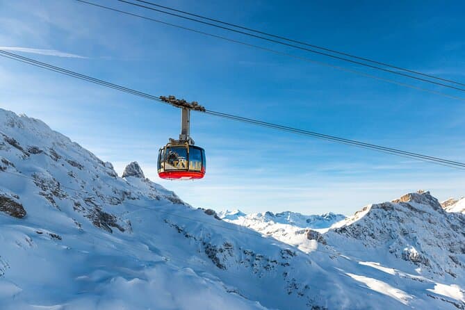 World’s First Rotating Cable Car Rotair Up Mt. Titlis Peak At 3,020m - Orientation Tour Of Lucerne